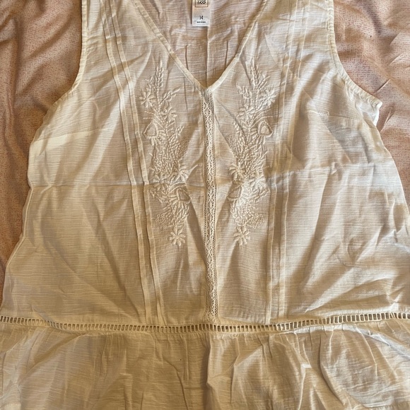 Ladies 100 per cent Cotton Top. New without Tags - Picture 2 of 4